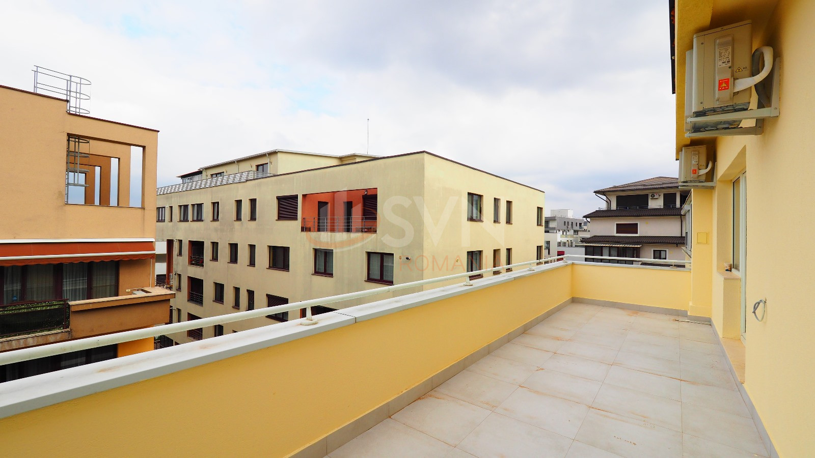 4 camere cu loc parcare subteran inclus Bucuresti/Herastrau