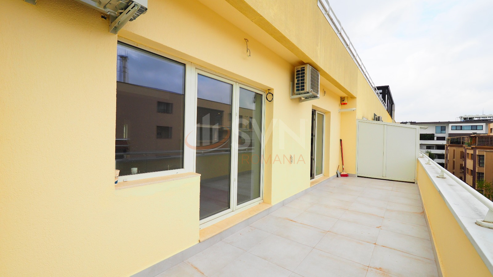 4 camere cu loc parcare subteran inclus Bucuresti/Herastrau