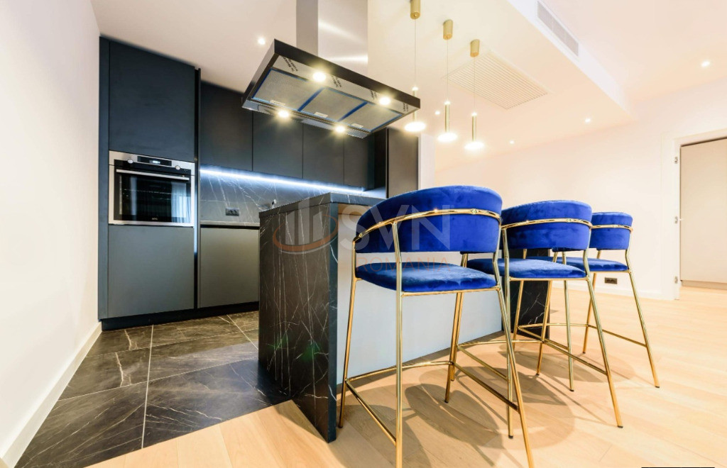 4 camere cu loc parcare subteran inclus Bucuresti/Herastrau