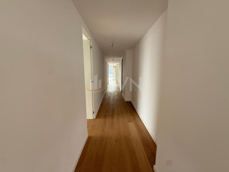 4 camere cu loc parcare subteran inclus Bucuresti/Floreasca