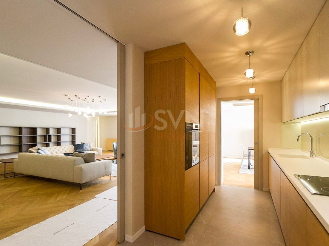 4 camere cu loc parcare subteran inclus Bucuresti/Primaverii