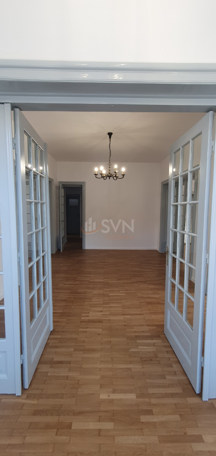 4 camere cu loc parcare subteran inclus Bucuresti/Kiseleff