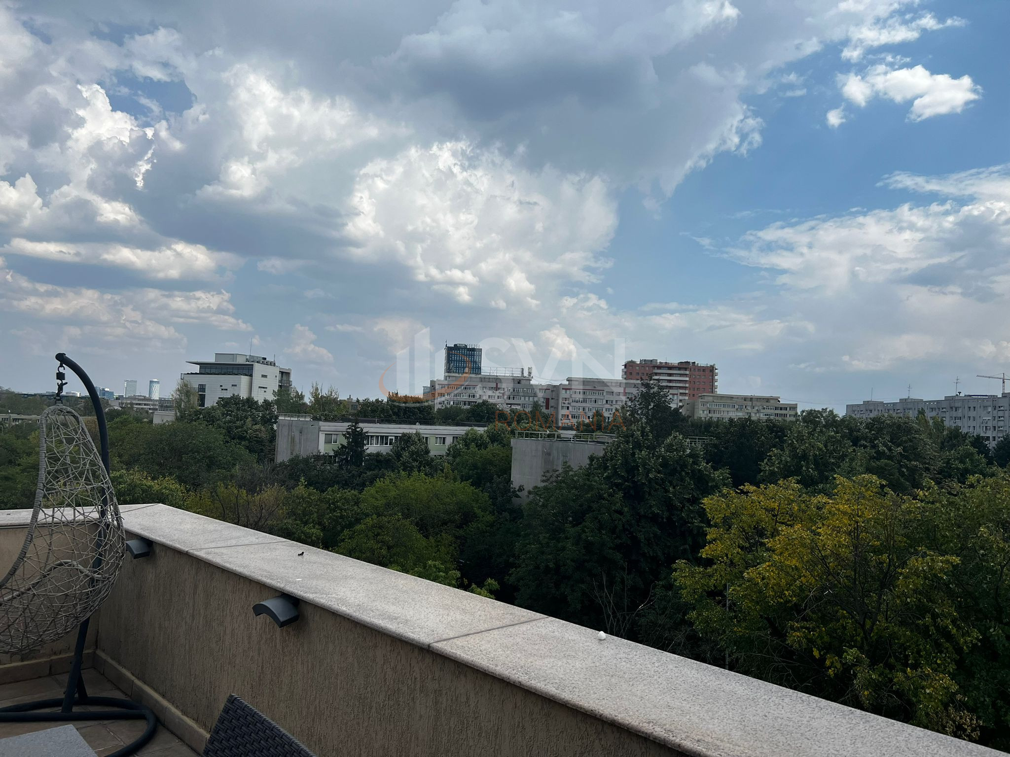 4 camere cu loc parcare subteran inclus Bucuresti/Jiului