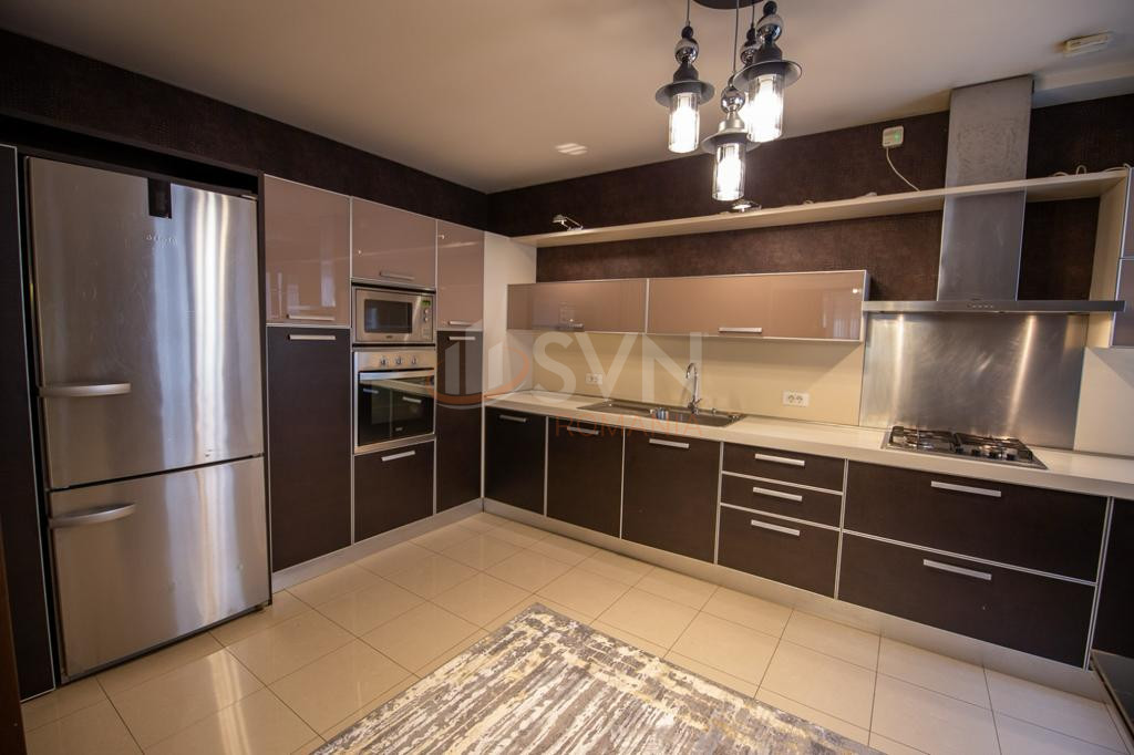 4 camere cu loc parcare subteran inclus Bucuresti/Herastrau