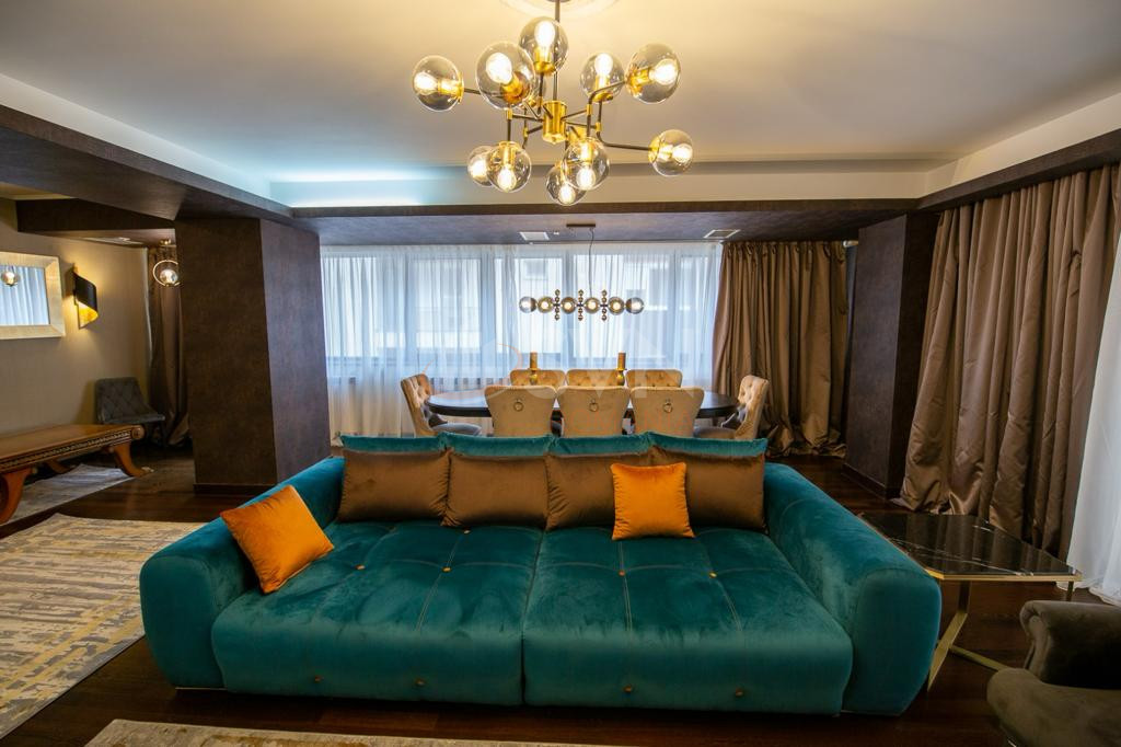 4 camere cu loc parcare subteran inclus Bucuresti/Herastrau
