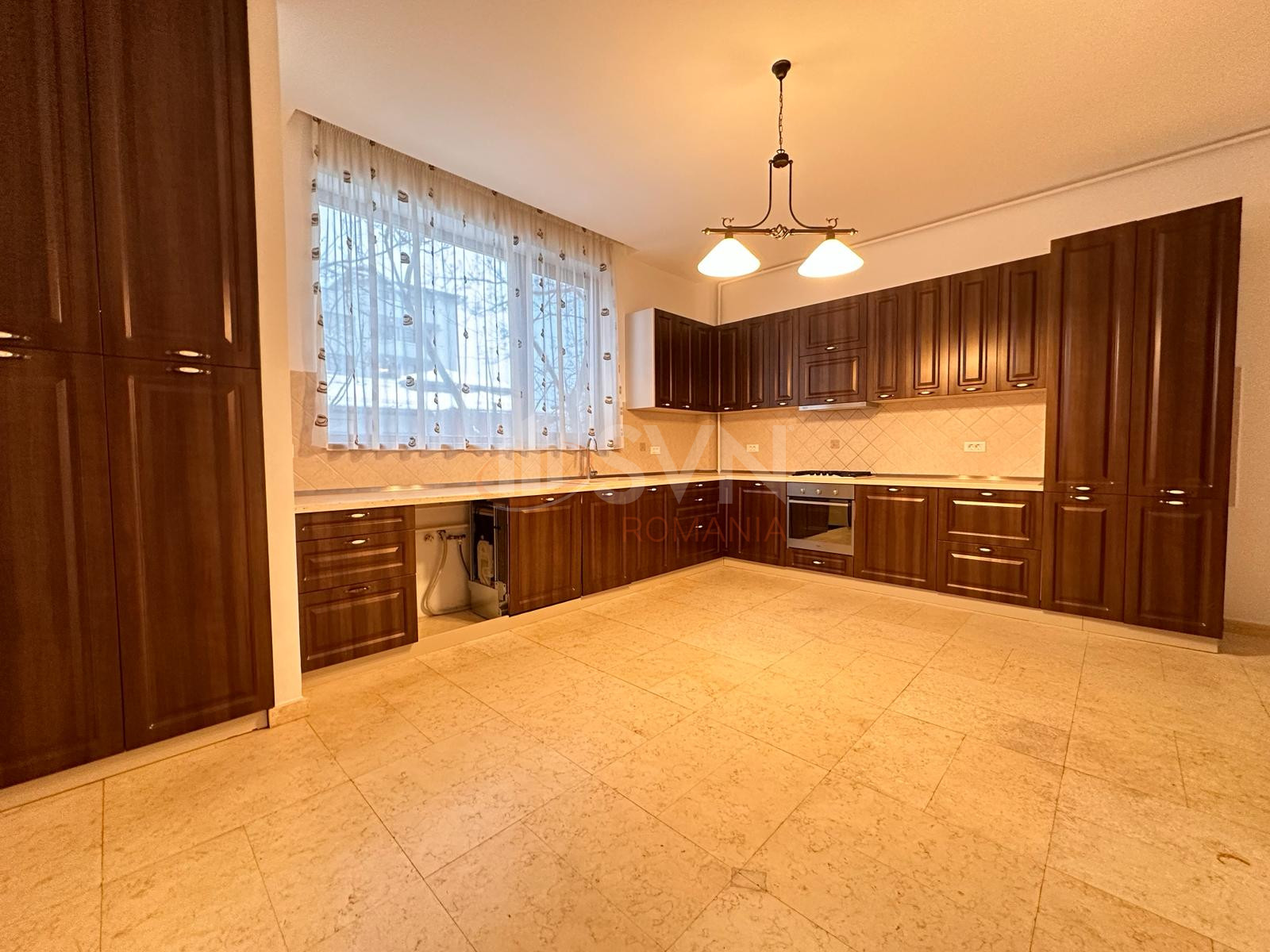 4 camere cu loc parcare subteran inclus Bucuresti/Barbu Vacarescu