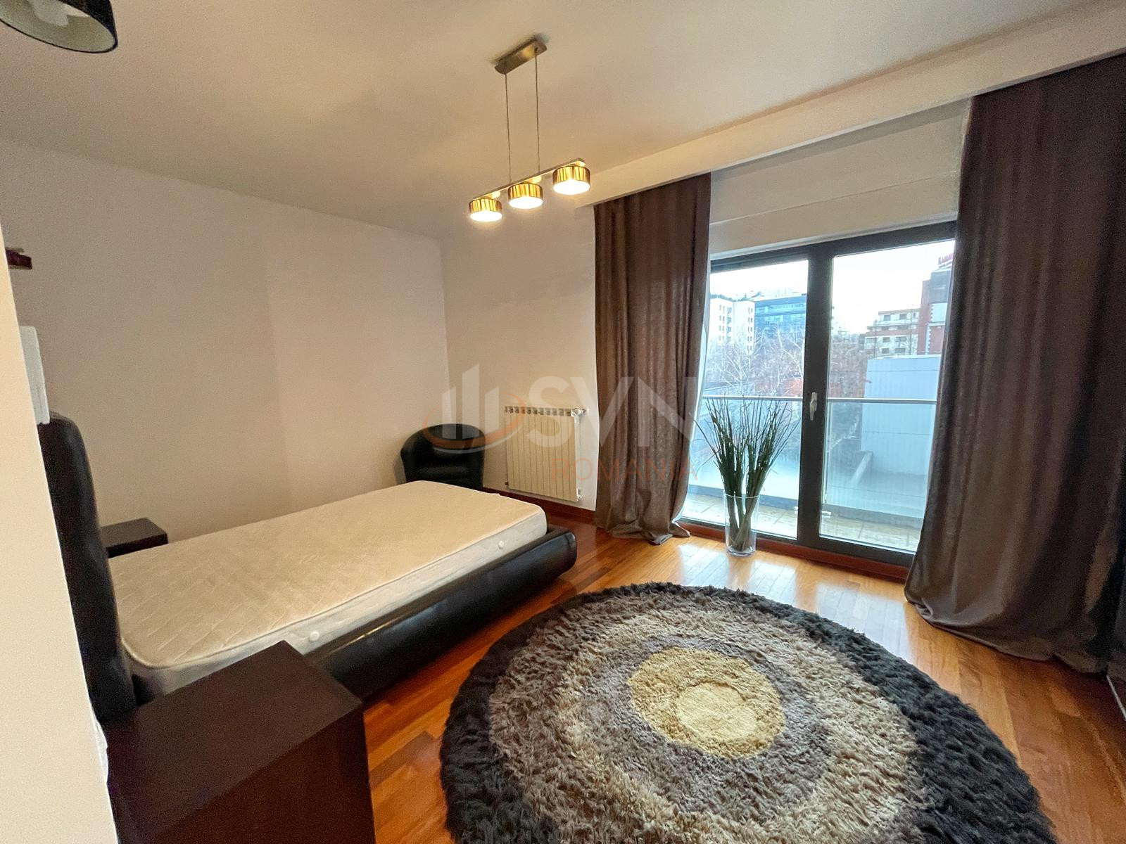4 camere cu loc parcare subteran inclus Bucuresti/Herastrau
