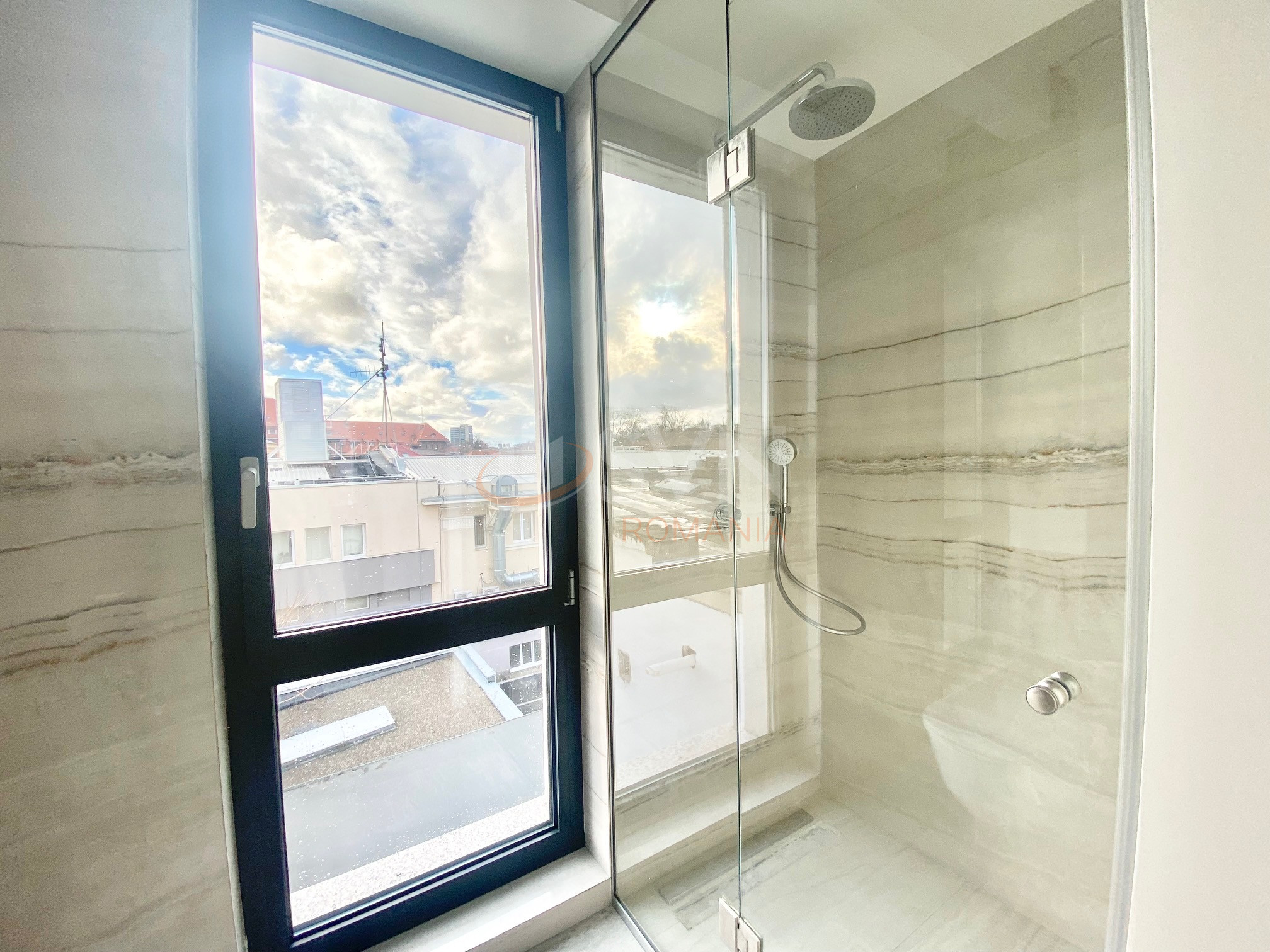 4 camere cu loc parcare subteran inclus Bucuresti/Kiseleff