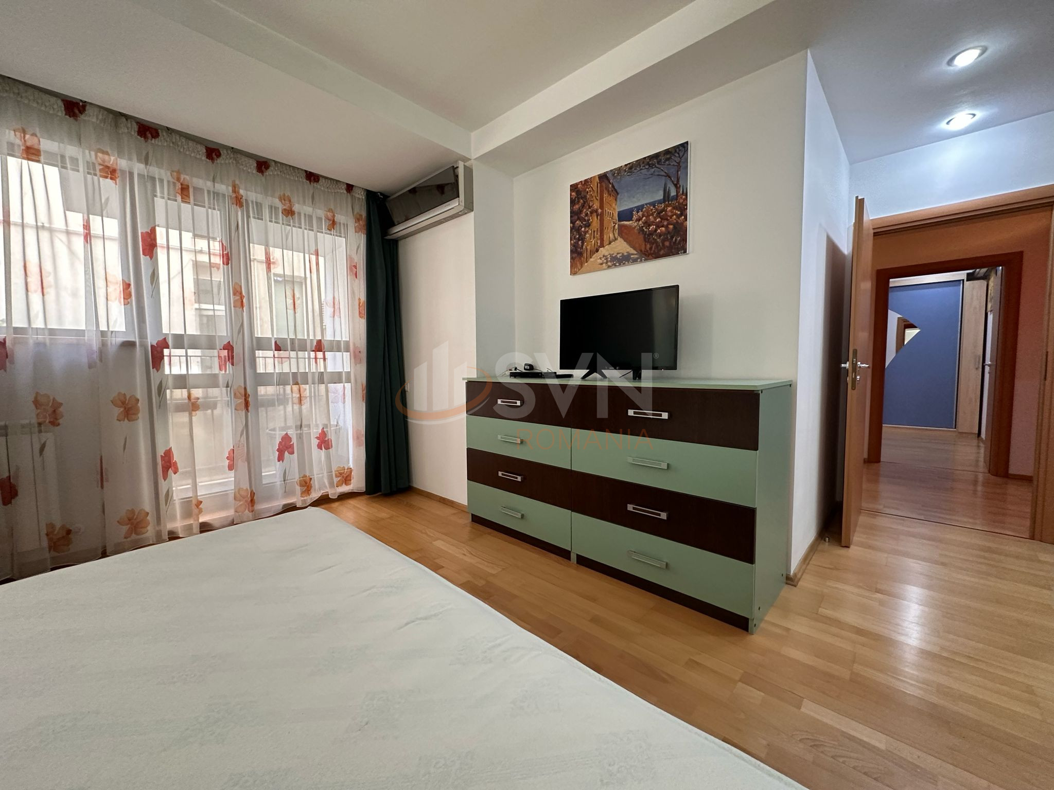 4 camere cu loc parcare subteran inclus Bucuresti/Herastrau
