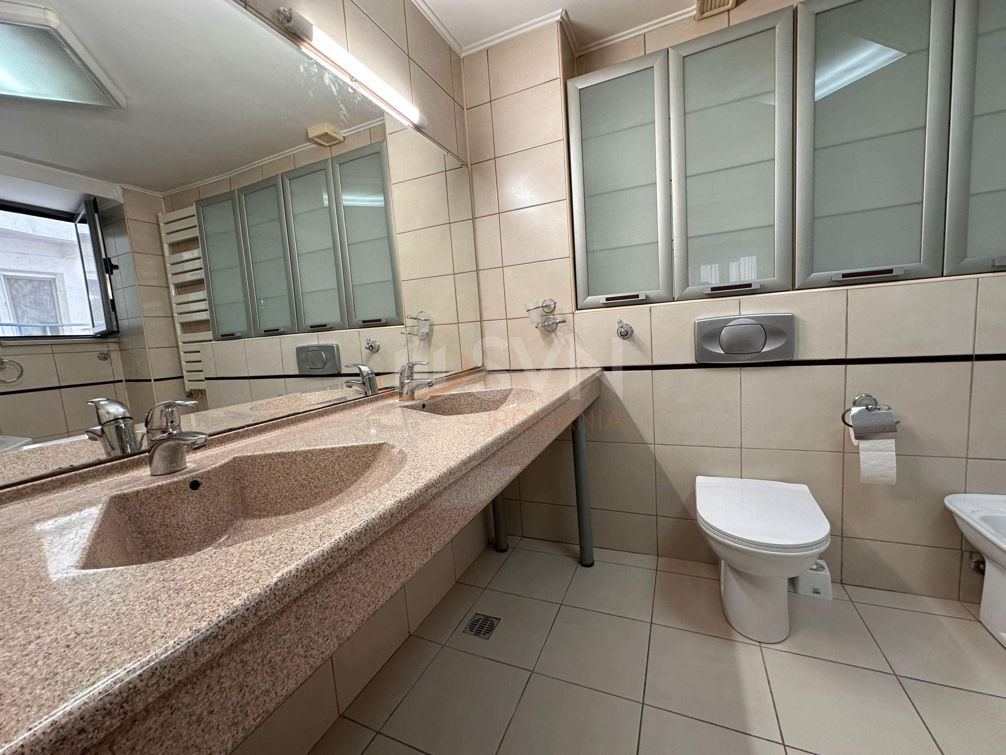 4 camere cu loc parcare subteran inclus Bucuresti/Herastrau