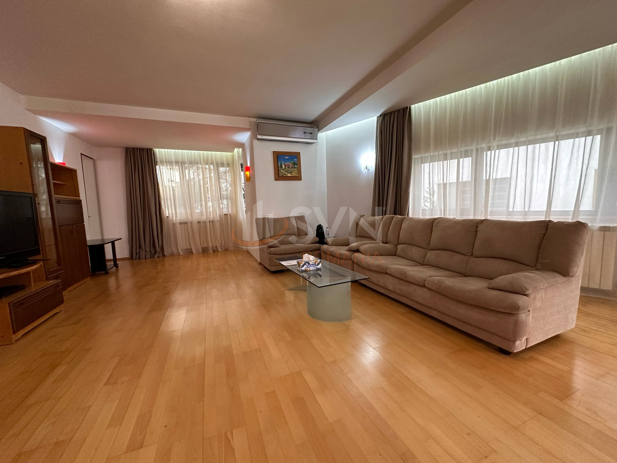 4 camere cu loc parcare subteran inclus Bucuresti/Herastrau