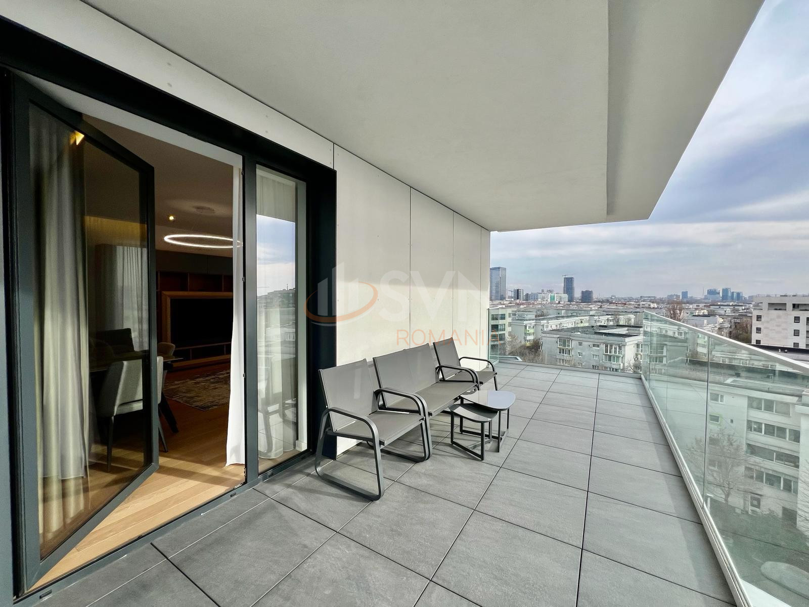 4 camere cu loc parcare subteran inclus Bucuresti/Herastrau