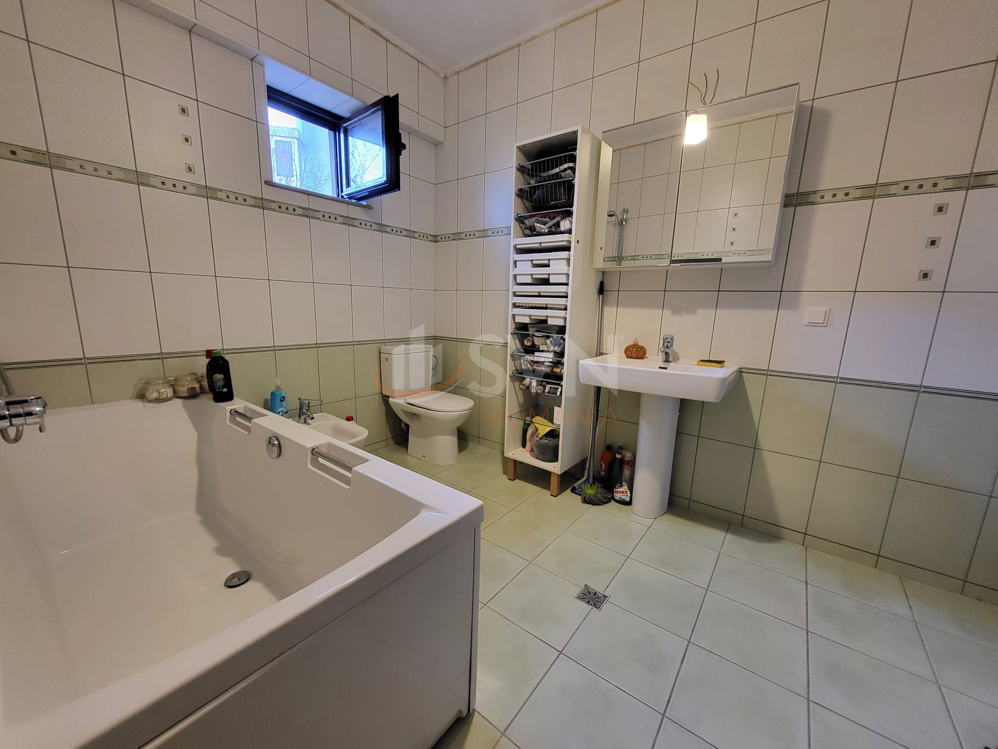 4 camere cu loc parcare subteran inclus Bucuresti/Arcul De Triumf