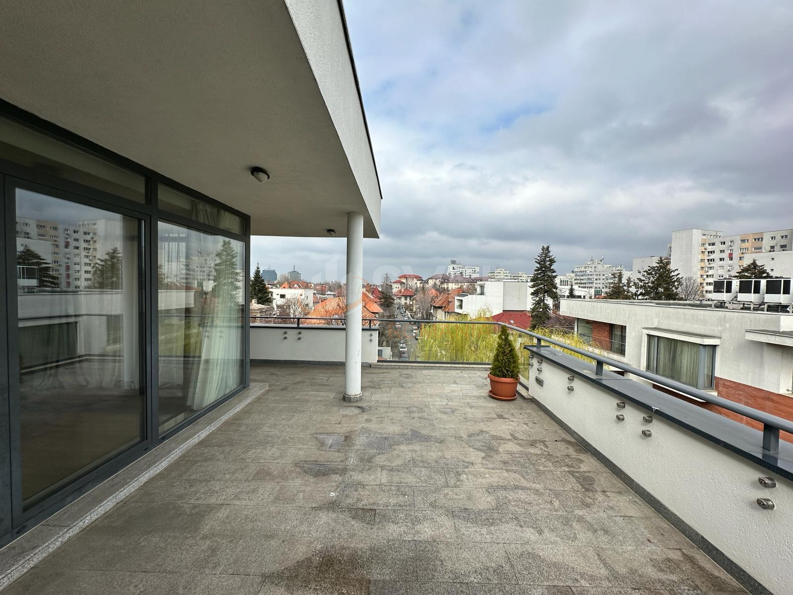 4 camere cu loc parcare subteran inclus Bucuresti/Capitale