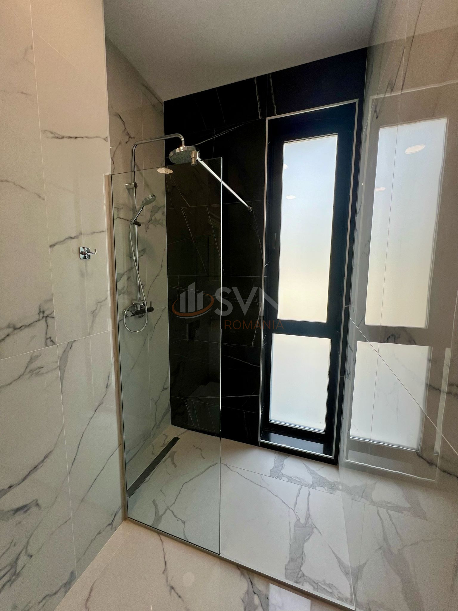 4 camere cu loc parcare subteran inclus Bucuresti/Pipera