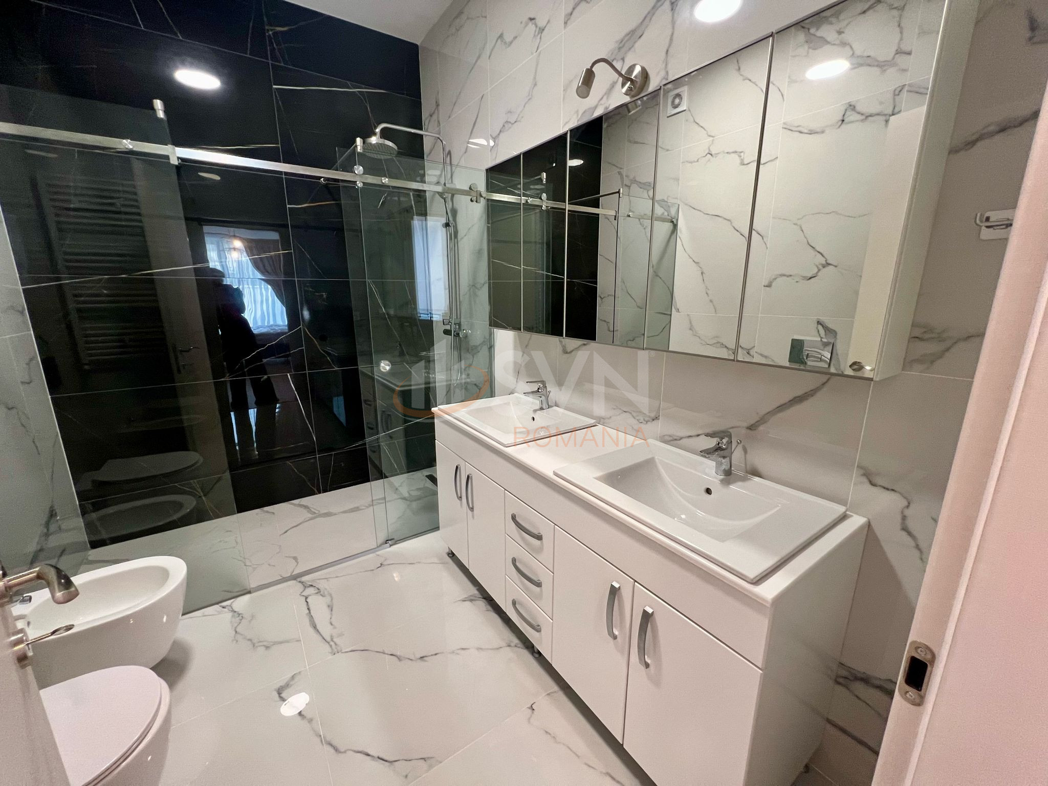 4 camere cu loc parcare subteran inclus Bucuresti/Pipera