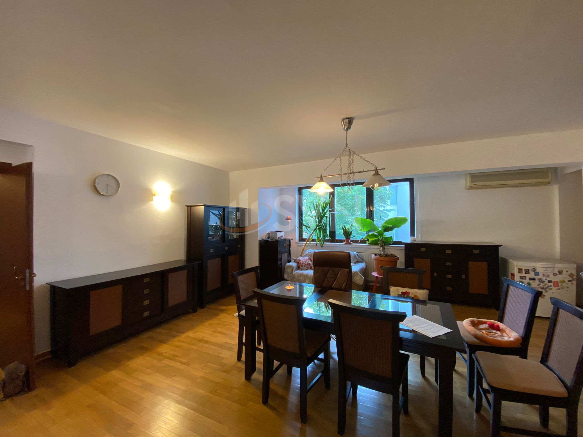 4 camere cu loc parcare subteran inclus Bucuresti/Arcul De Triumf
