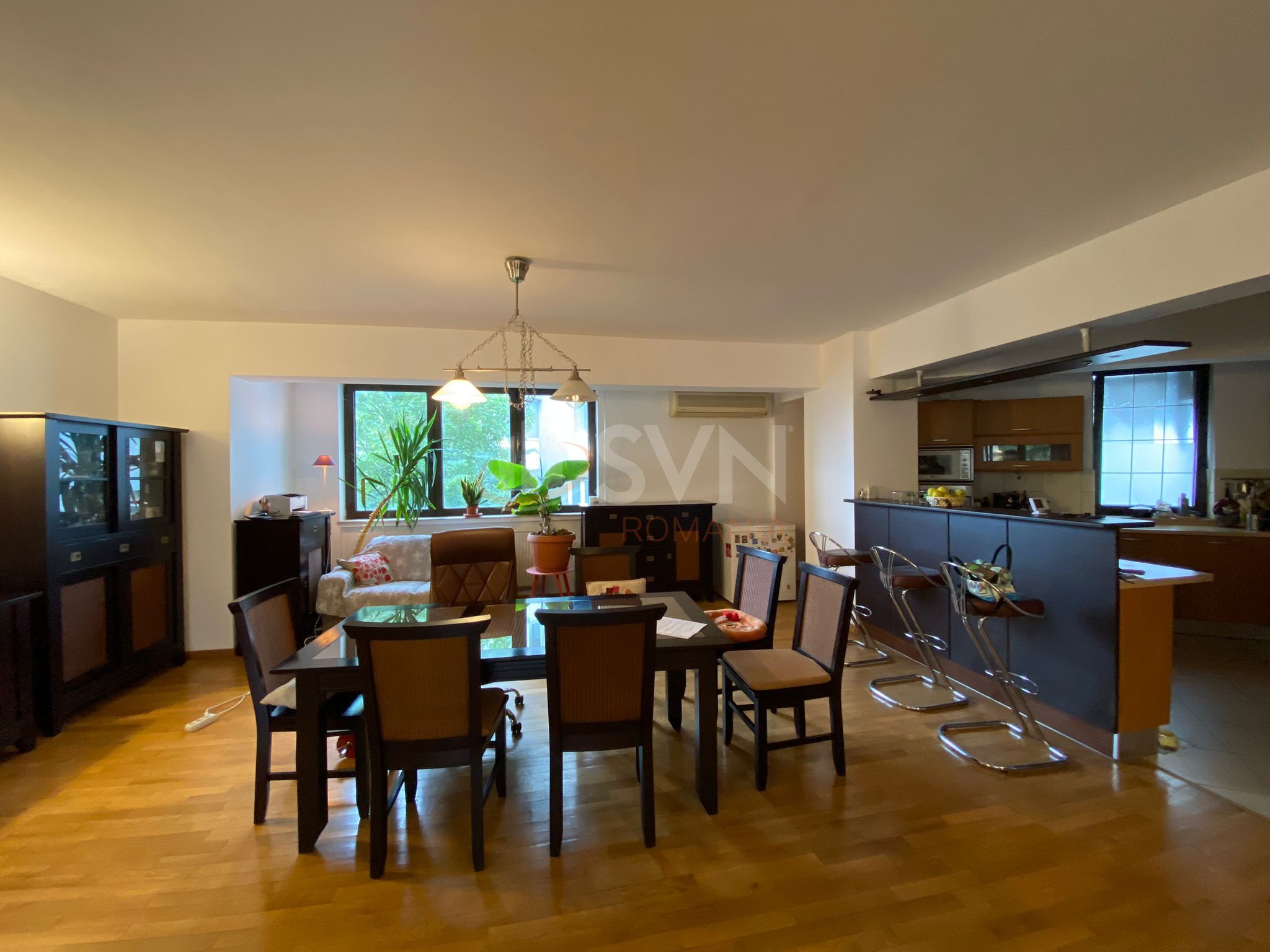 4 camere cu loc parcare subteran inclus Bucuresti/Arcul De Triumf