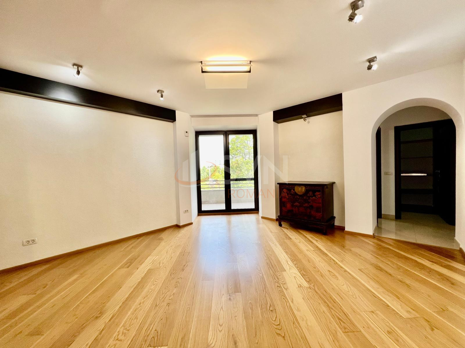 4 camere cu loc parcare subteran inclus Bucuresti/Aviatorilor