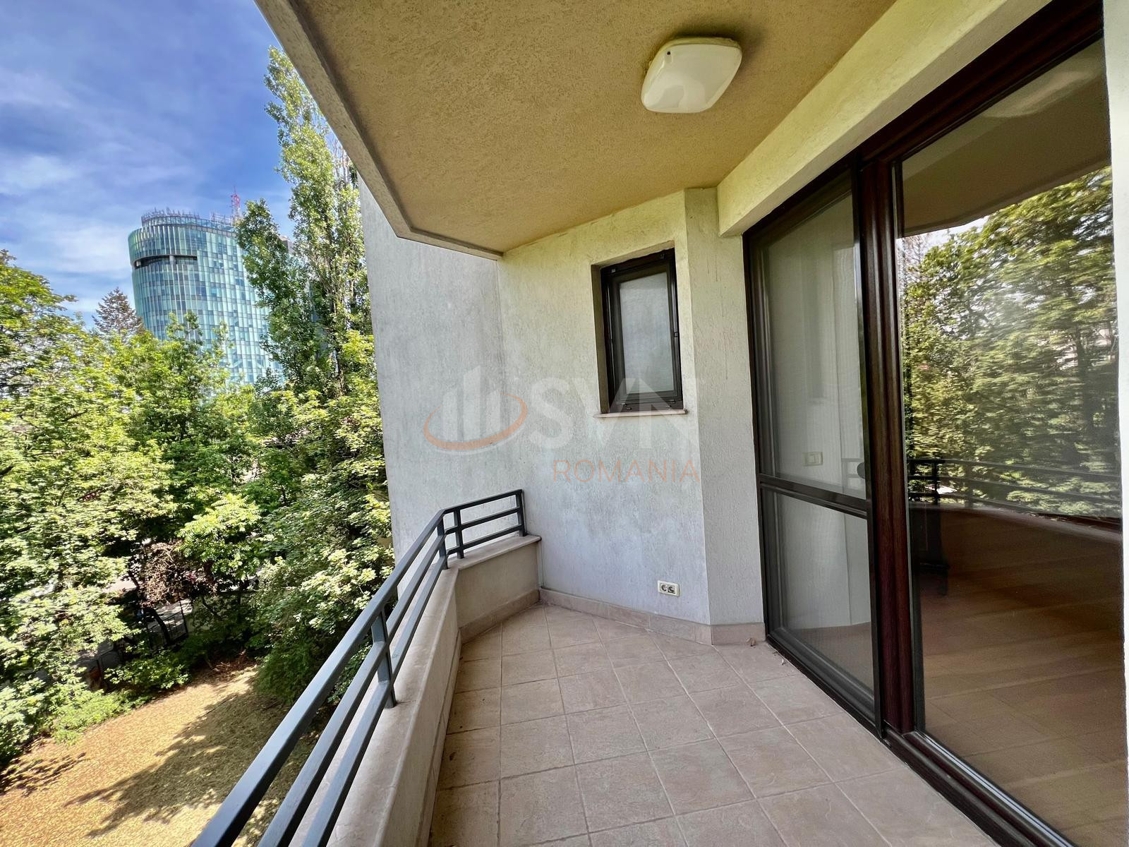 4 camere cu loc parcare subteran inclus Bucuresti/Aviatorilor