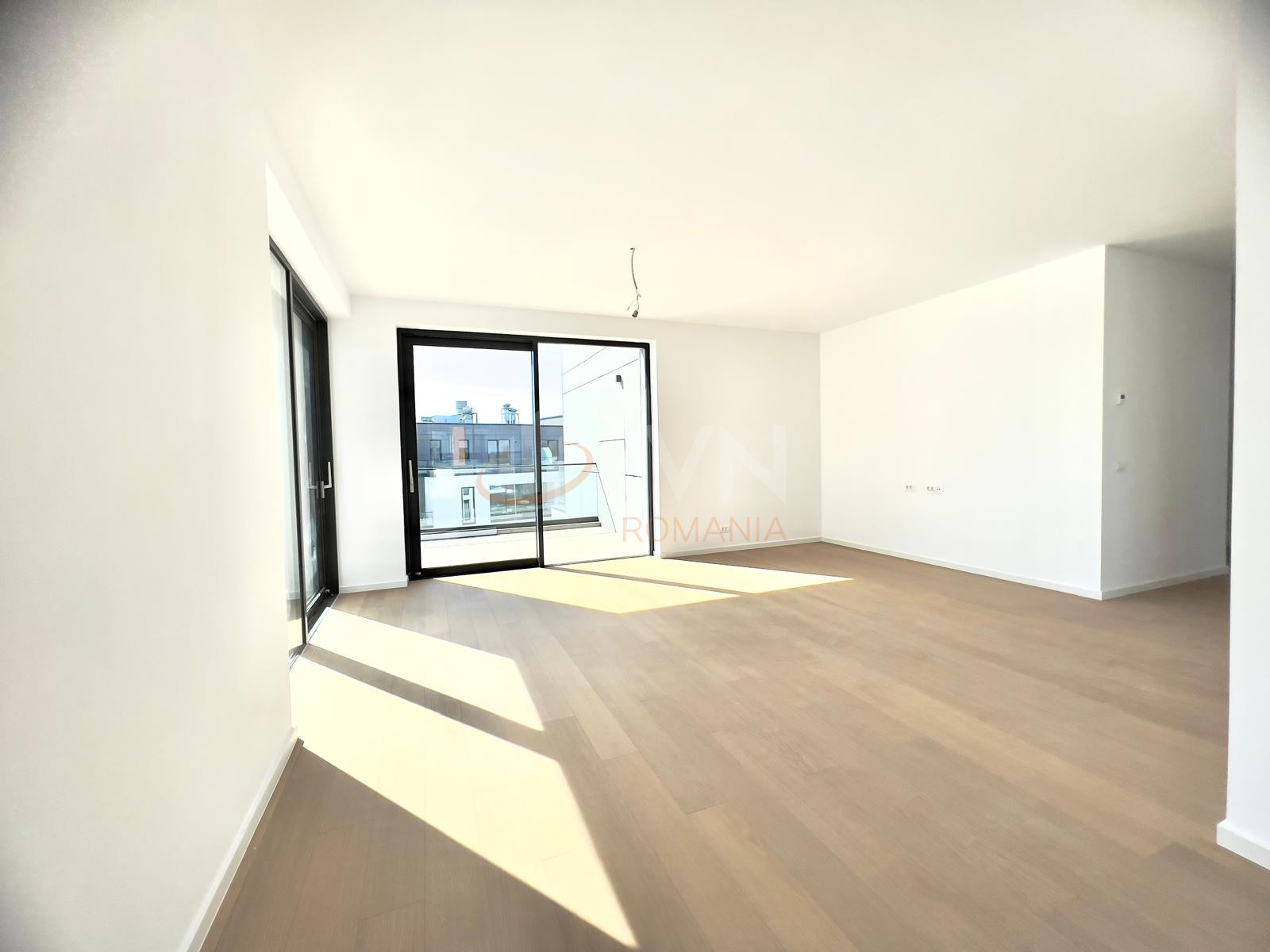 4 camere cu loc parcare subteran inclus Bucuresti/Baneasa