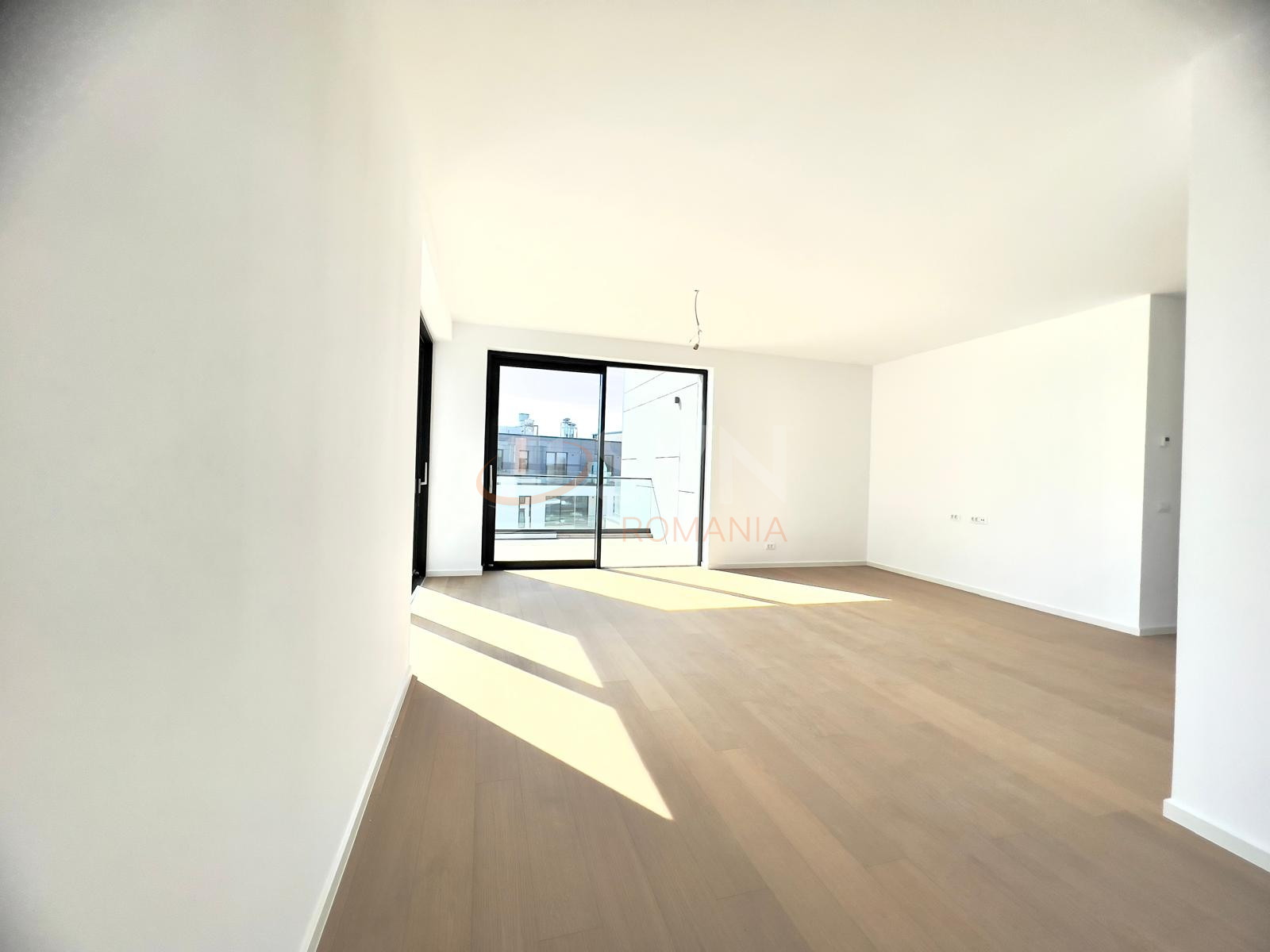 4 camere cu loc parcare subteran inclus Bucuresti/Baneasa
