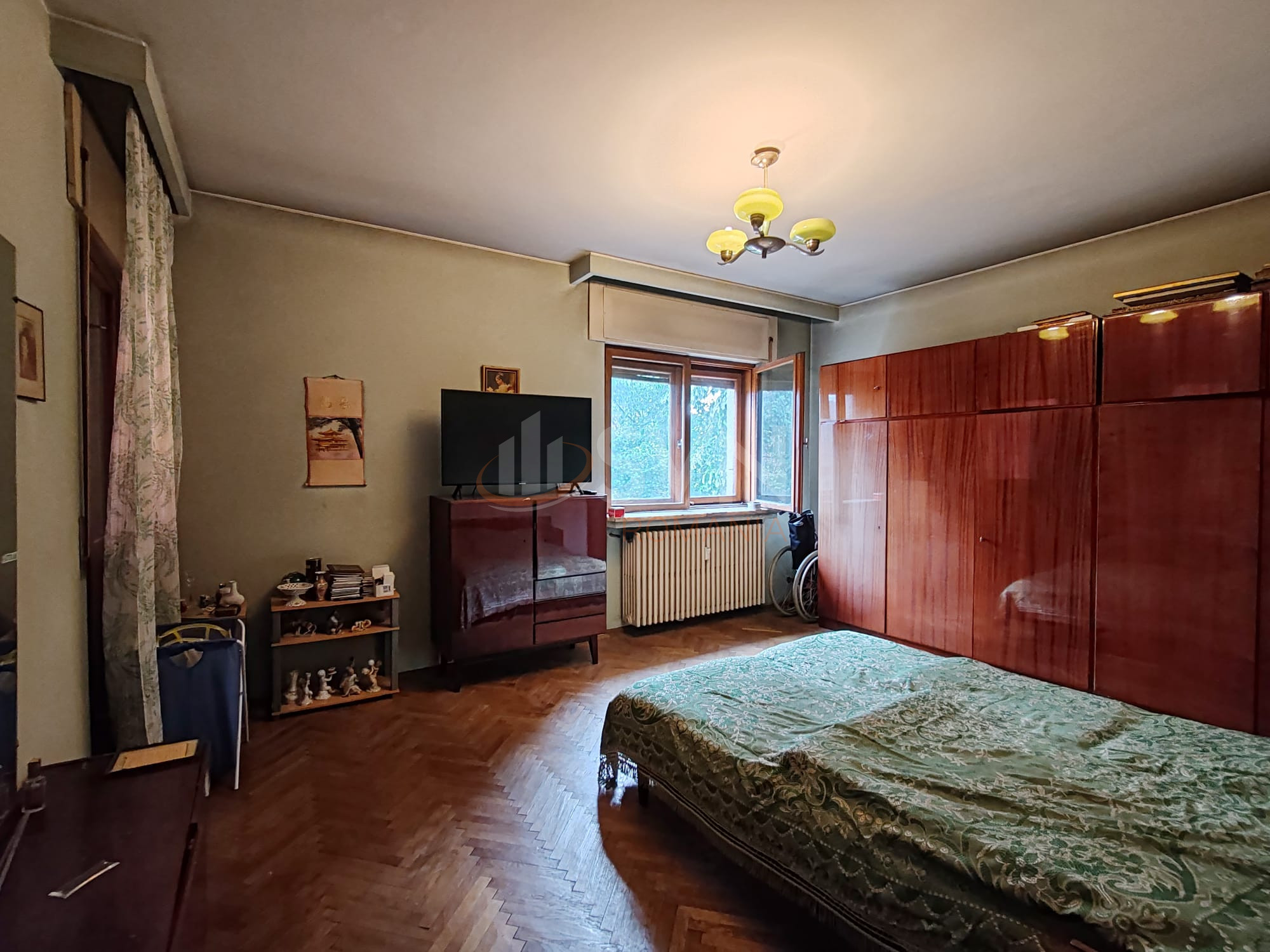 4 camere cu loc parcare subteran inclus Bucuresti/Victoriei