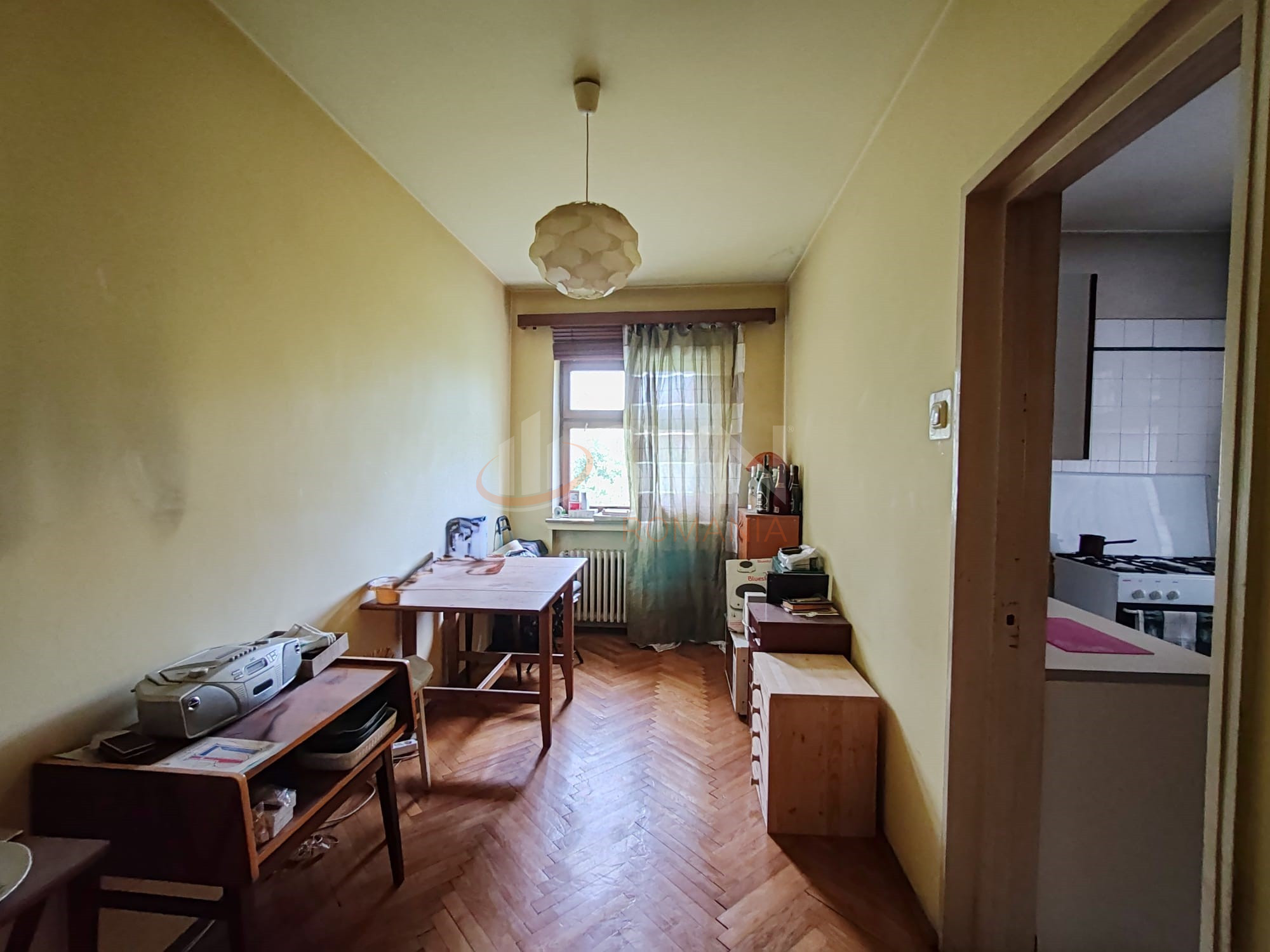 4 camere cu loc parcare subteran inclus Bucuresti/Victoriei