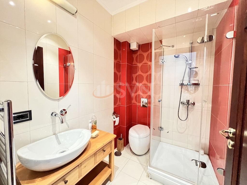 4 camere cu loc parcare subteran inclus Bucuresti/Herastrau