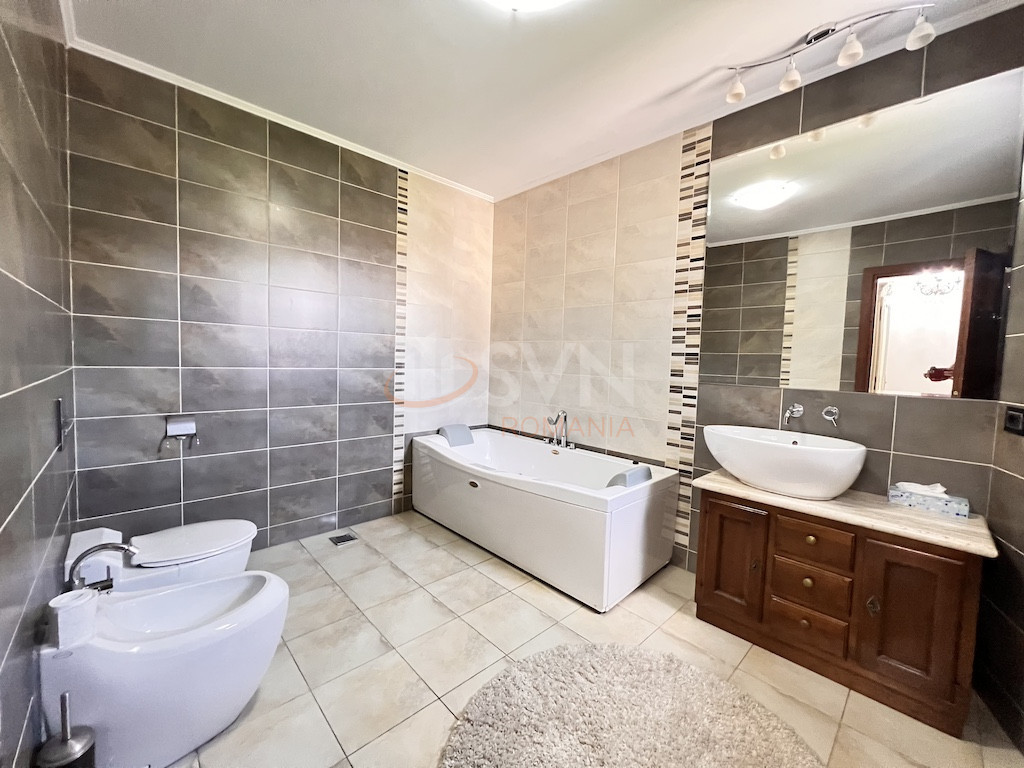 4 camere cu loc parcare subteran inclus Bucuresti/Herastrau