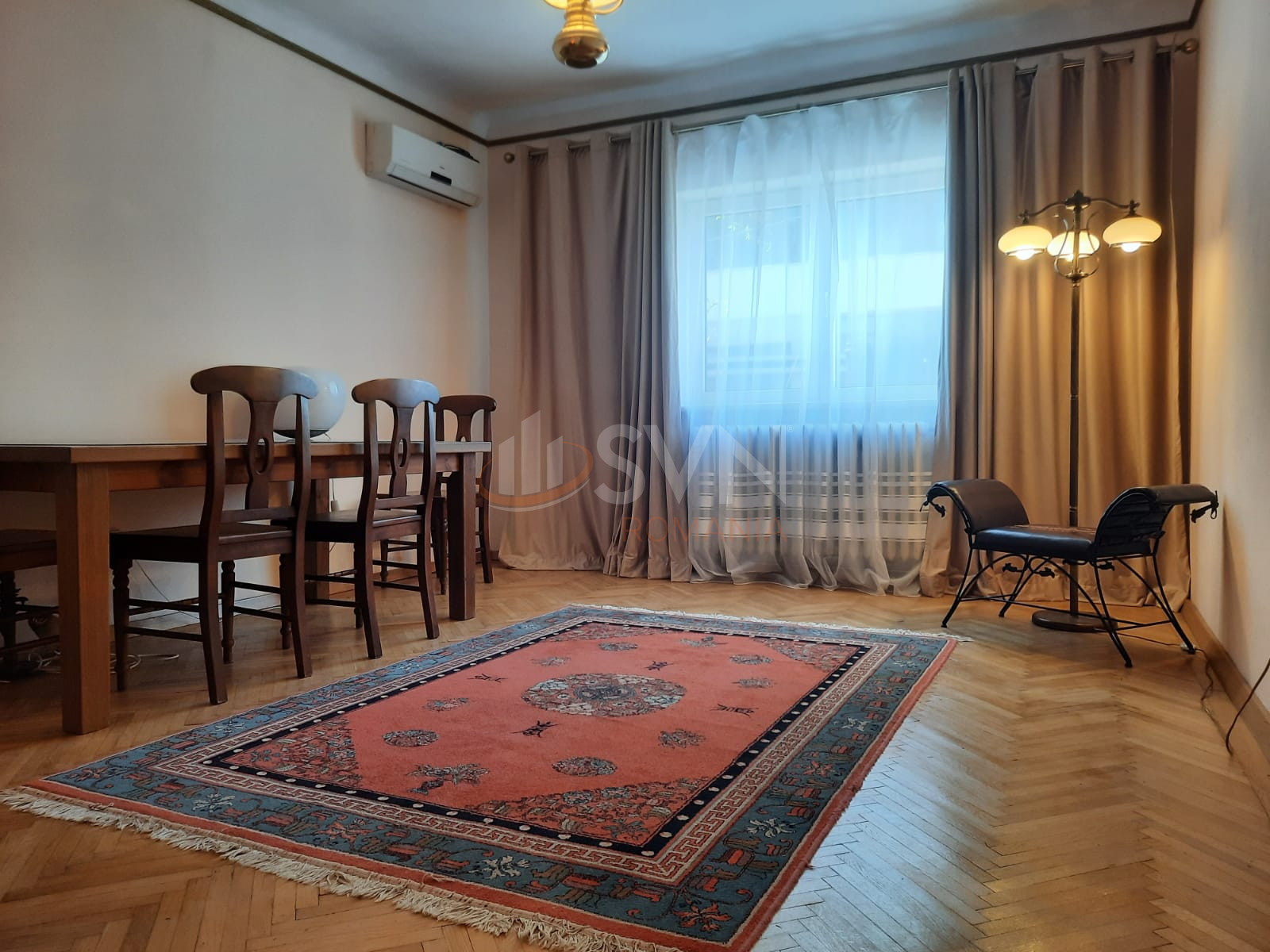 4 camere cu loc parcare subteran inclus Bucuresti/Piata Victoriei
