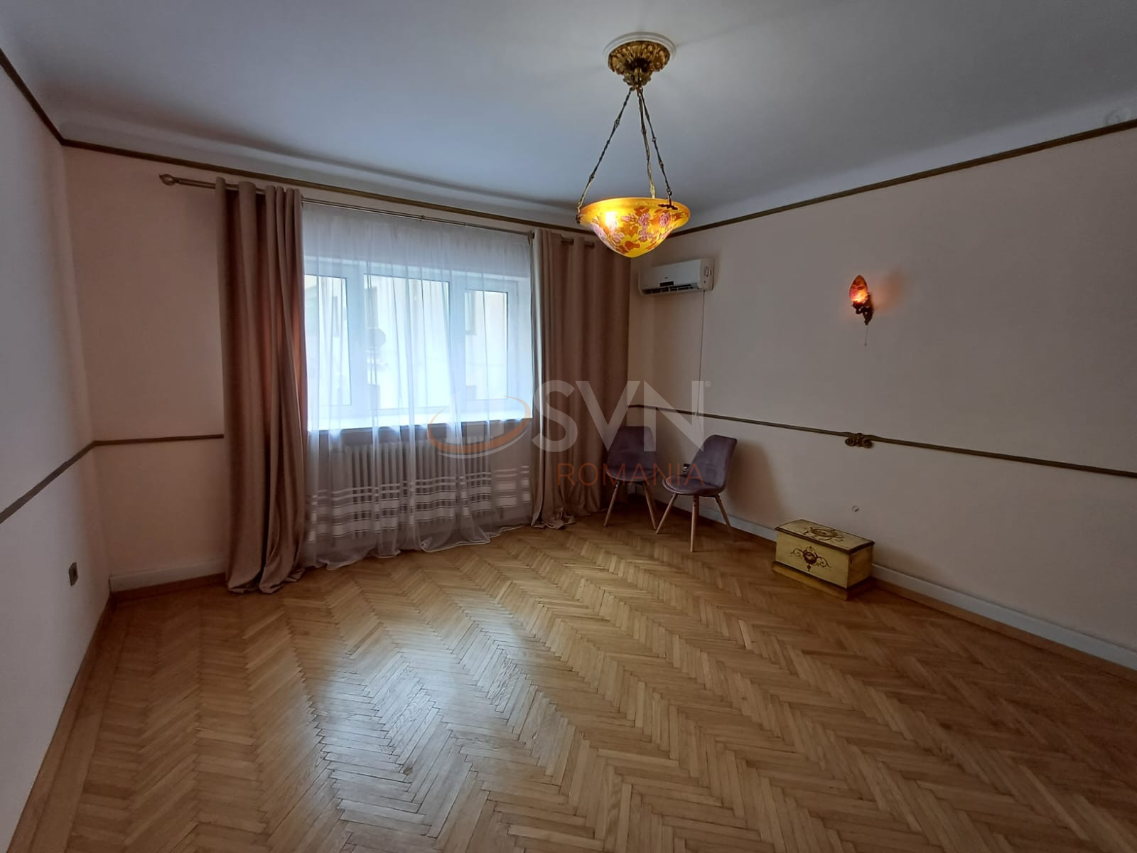 4 camere cu loc parcare subteran inclus Bucuresti/Piata Victoriei