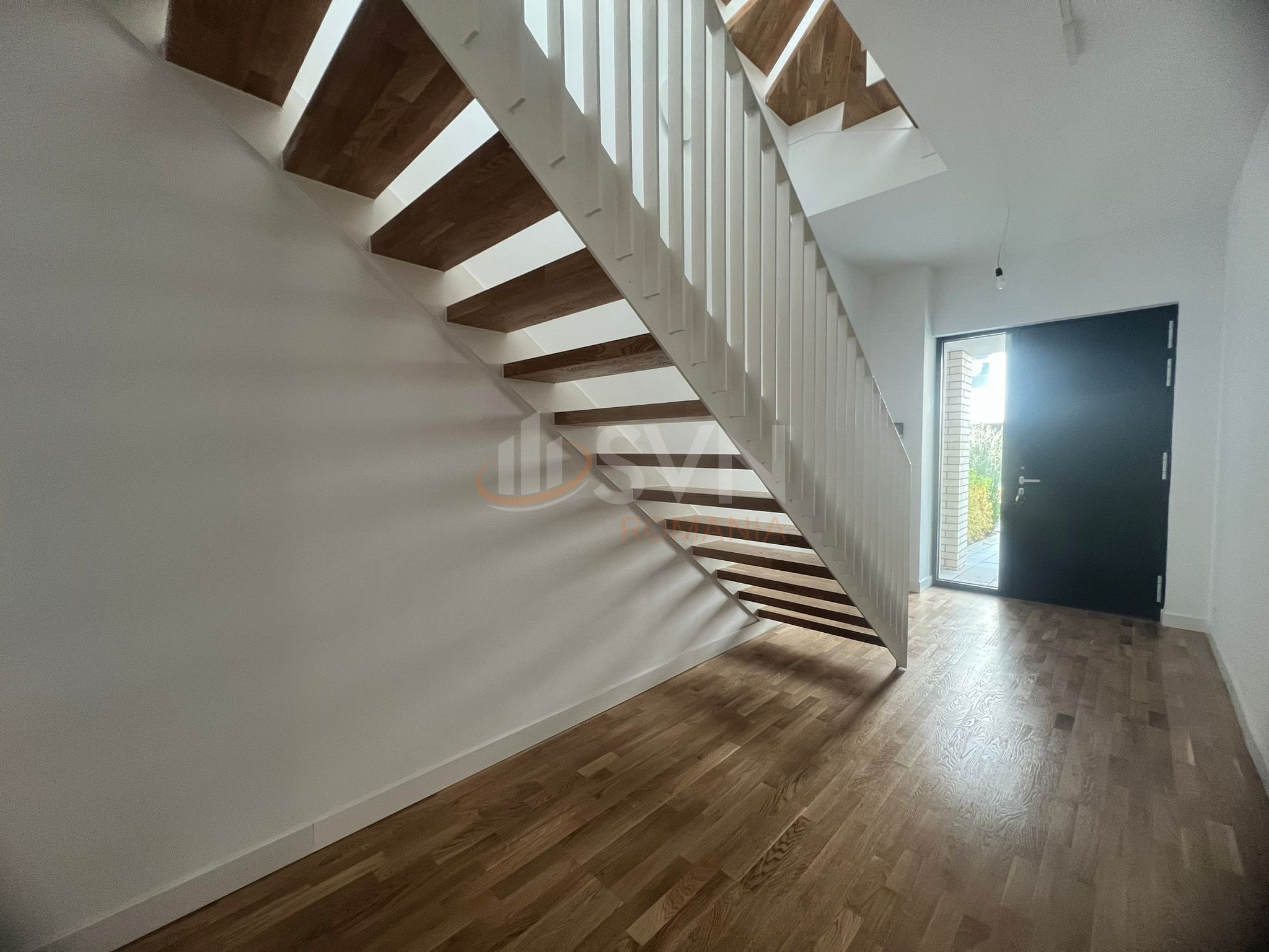 4 camere cu loc parcare subteran inclus Bucuresti/Pipera