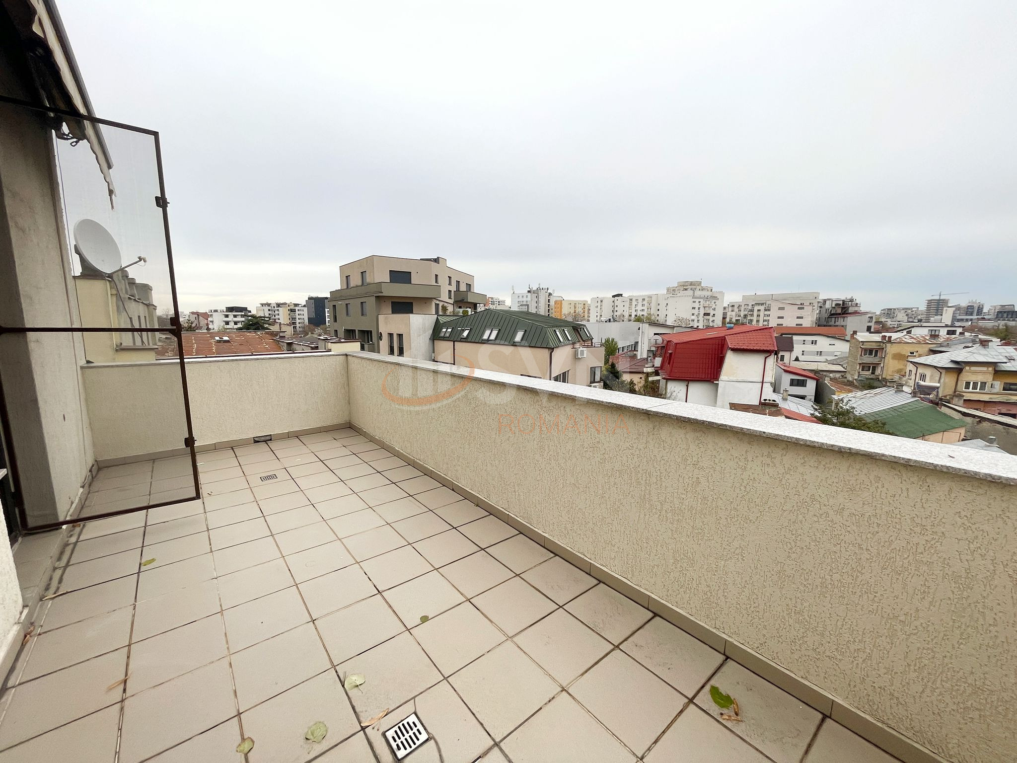 4 camere cu loc parcare subteran inclus Bucuresti/Calea Calarasilor