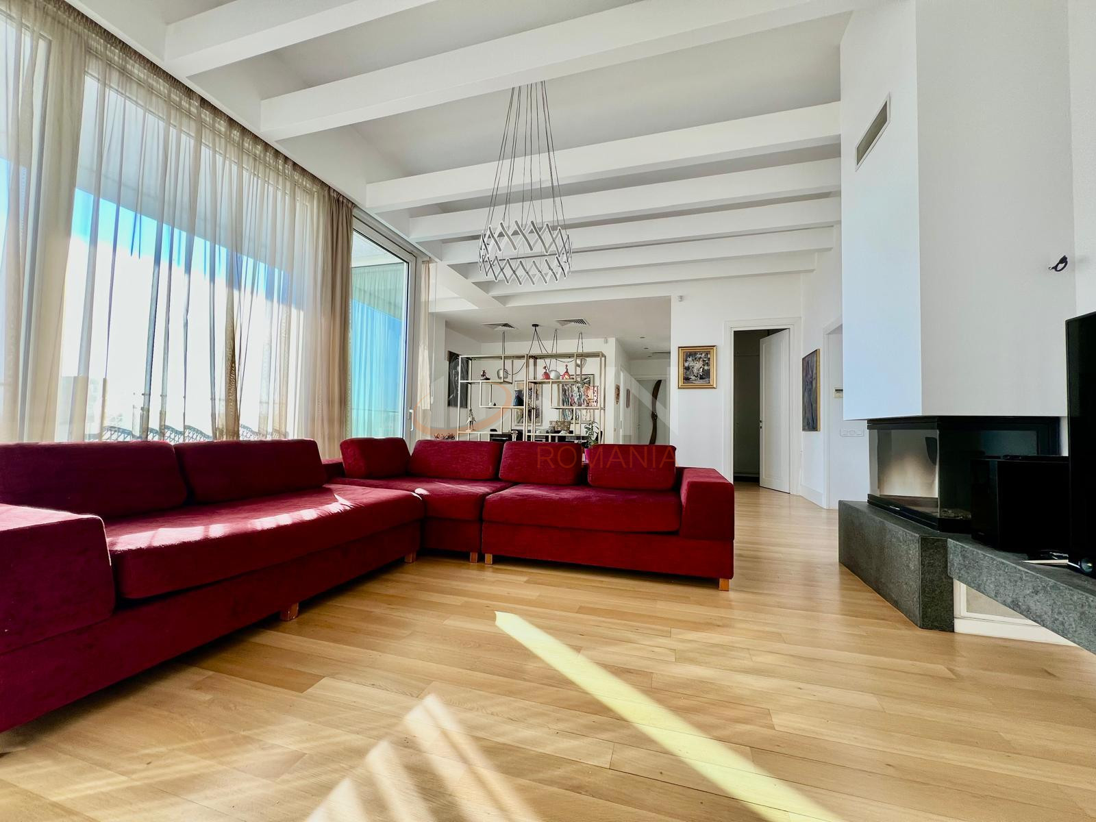 4 camere cu loc parcare subteran inclus Bucuresti/Aviatorilor