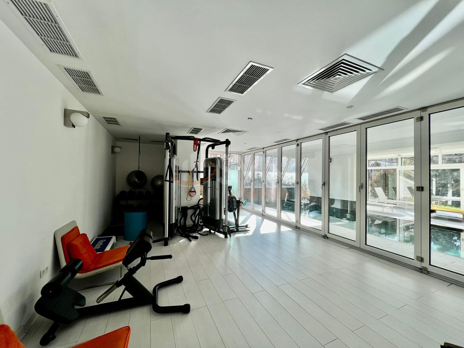 4 camere cu loc parcare subteran inclus Bucuresti/Aviatorilor