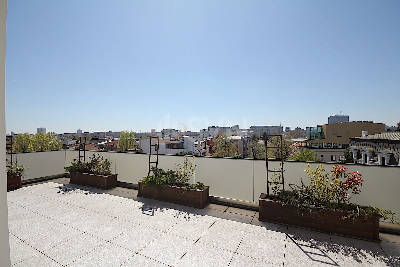 4 camere cu loc parcare subteran inclus Bucuresti/Aviatorilor