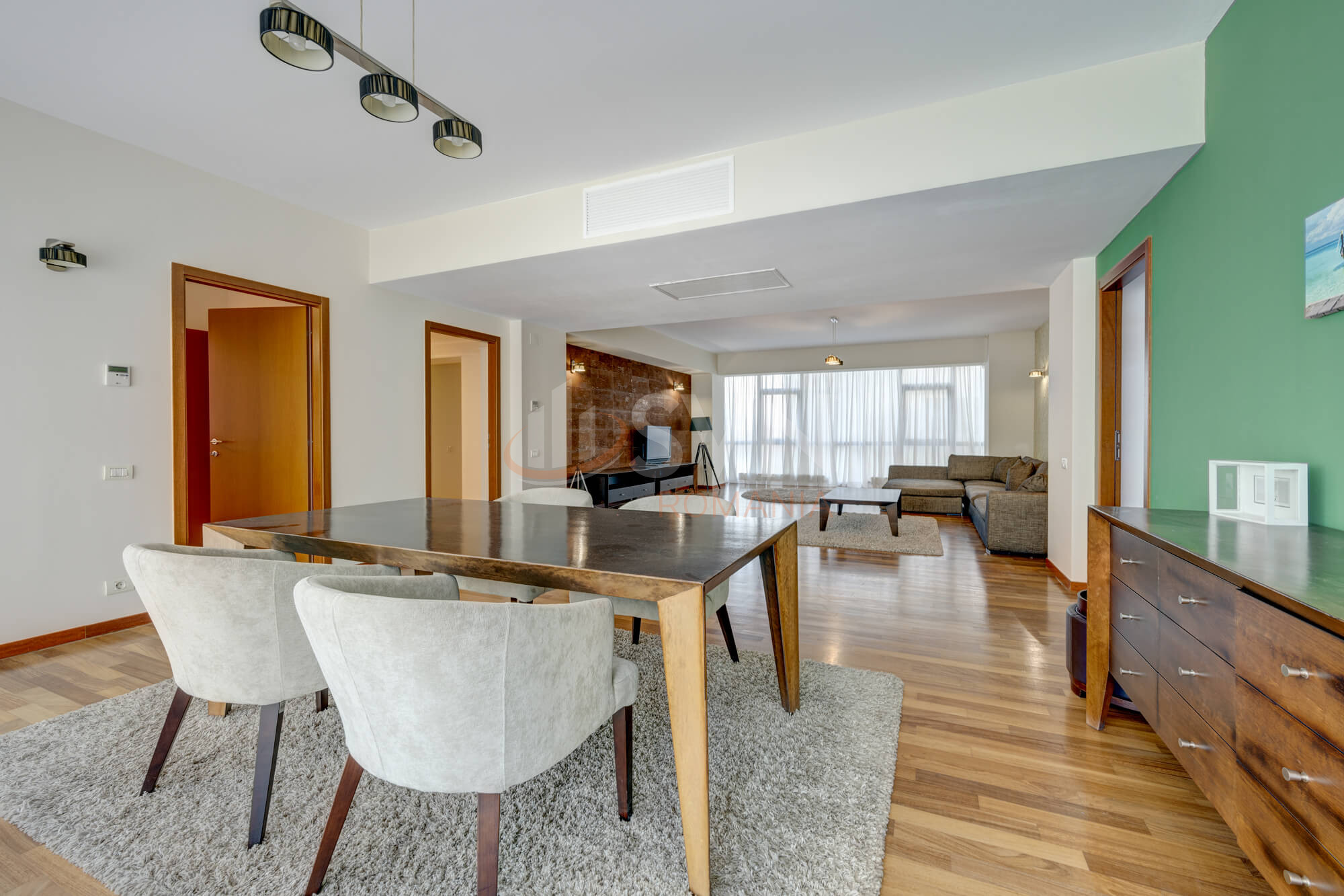 4 camere cu loc parcare subteran inclus Bucuresti/Herastrau