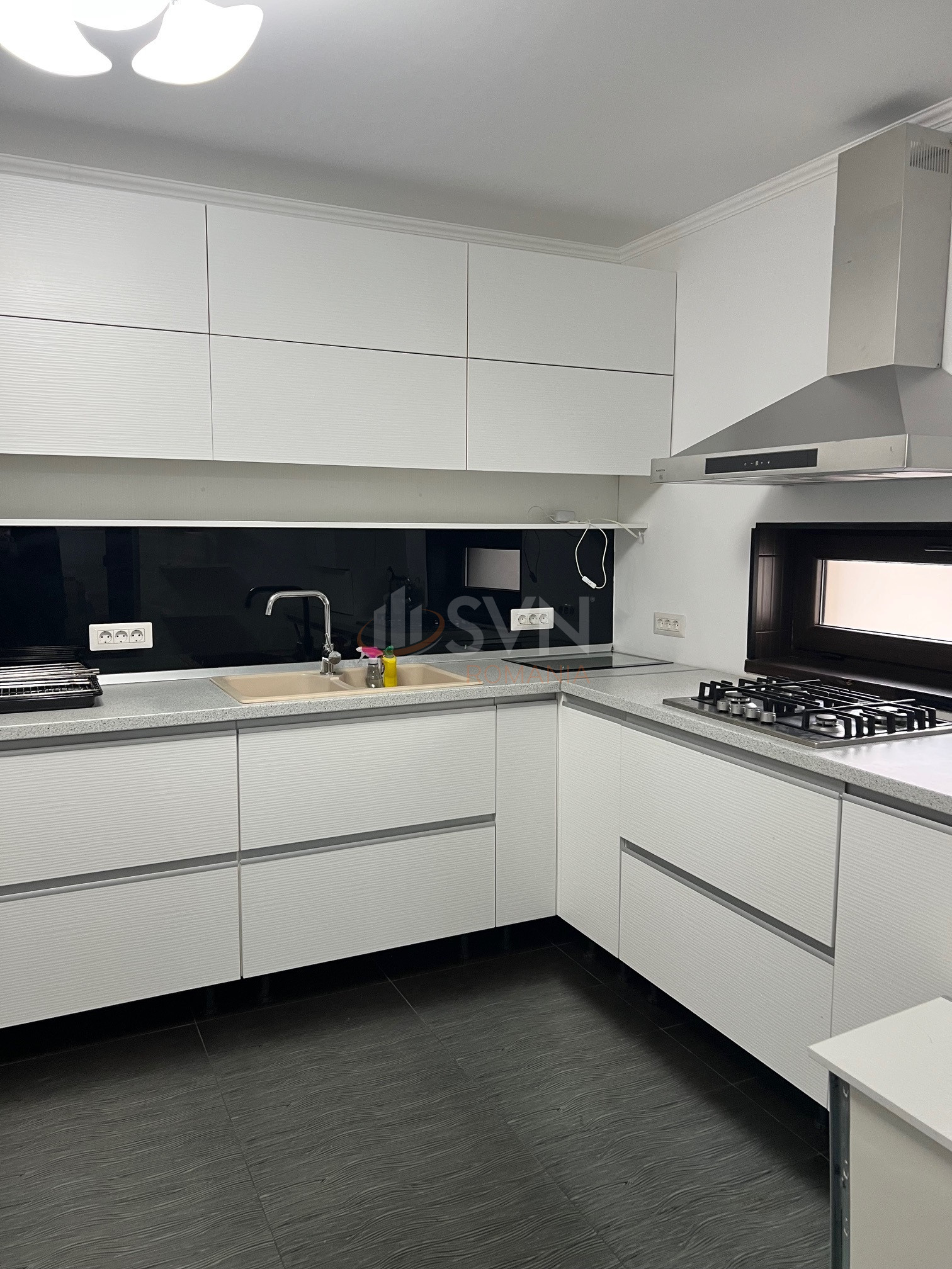 4 camere cu loc parcare subteran inclus Bucuresti/Aviatiei