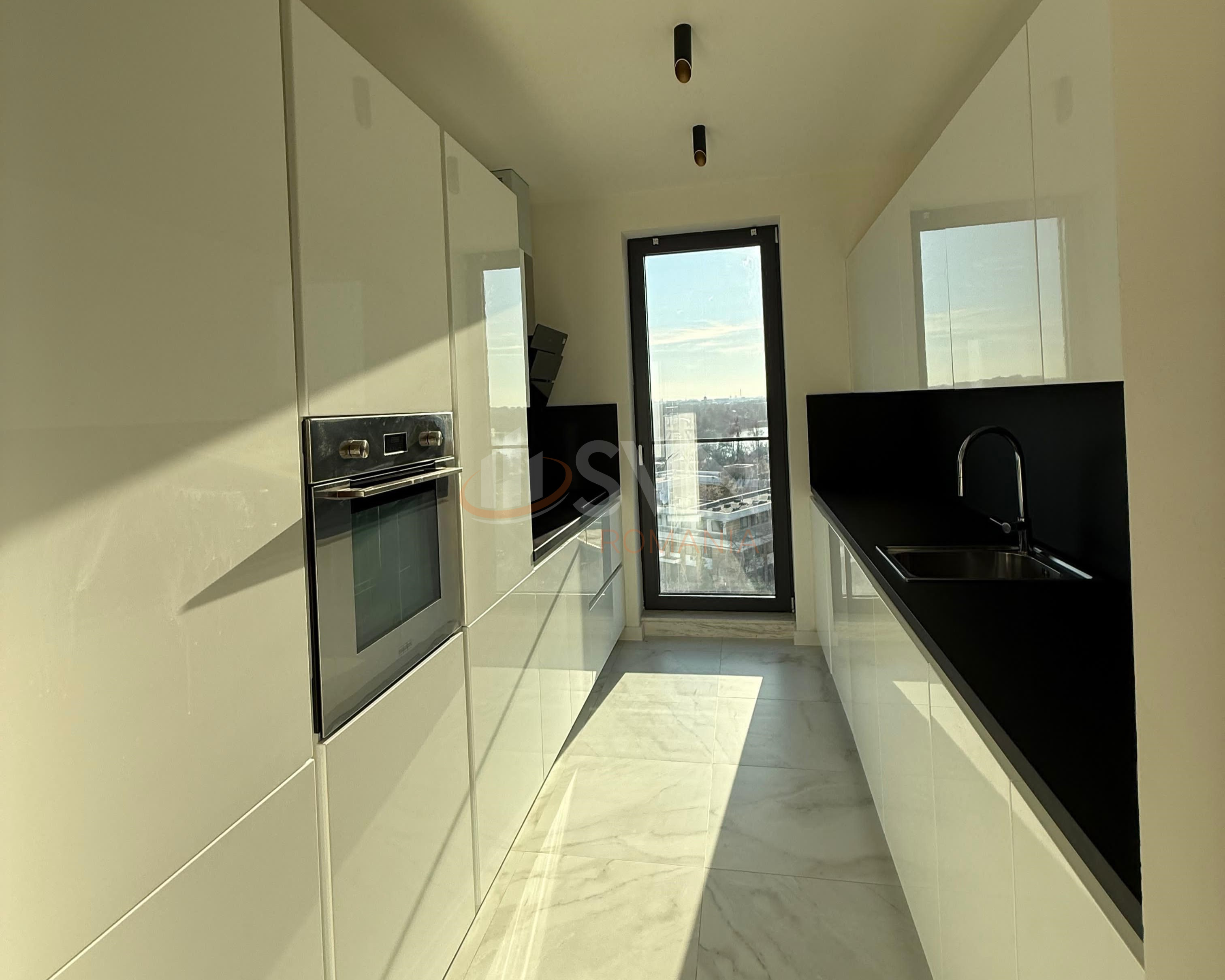 4 camere cu loc parcare subteran inclus Bucuresti/Herastrau