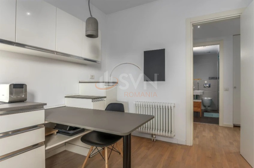 4 camere cu loc parcare subteran inclus Bucuresti/Herastrau