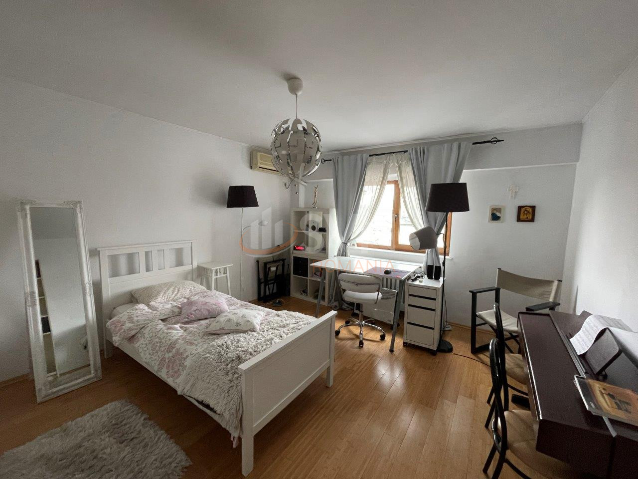 5 camere cu loc parcare exterior inclus Bucuresti/Unirii (s3)