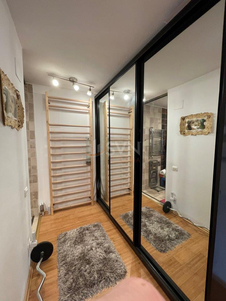 5 camere cu loc parcare exterior inclus Bucuresti/Unirii (s3)