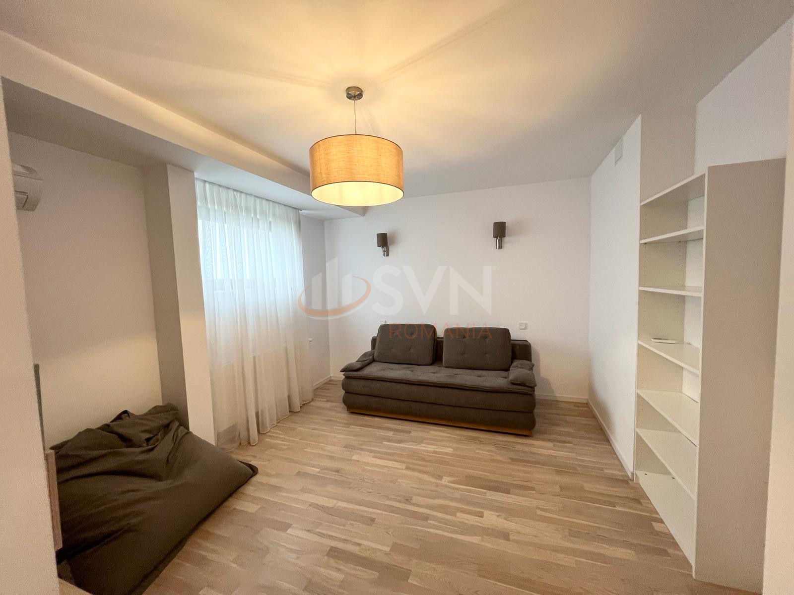 5 camere cu loc parcare exterior inclus Bucuresti/Pipera