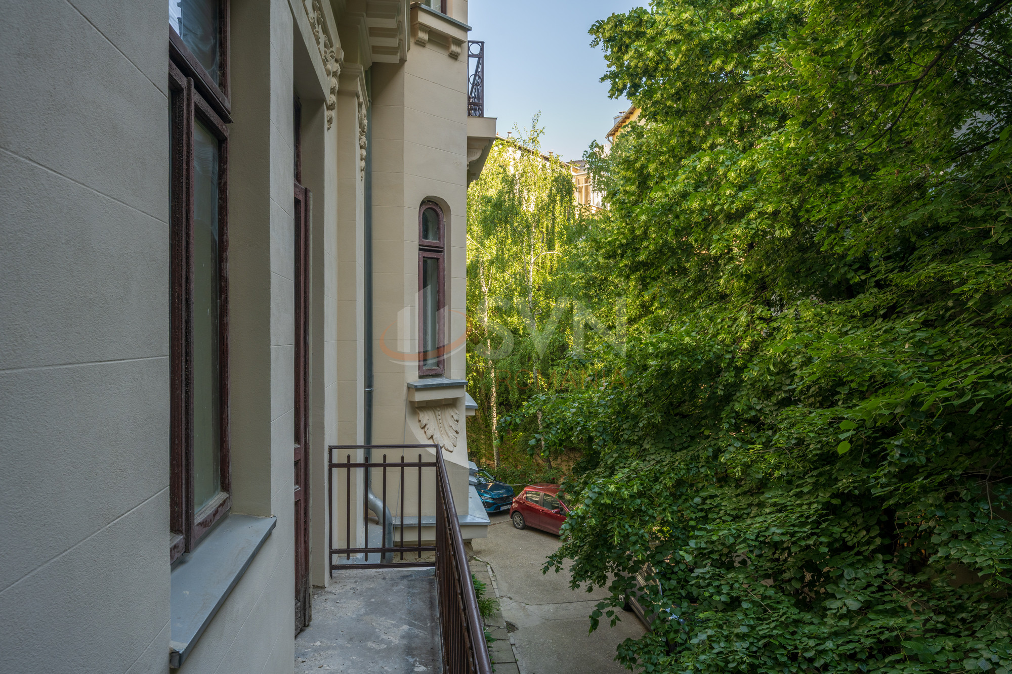 5 camere cu loc parcare exterior inclus Bucuresti/Piata Romana