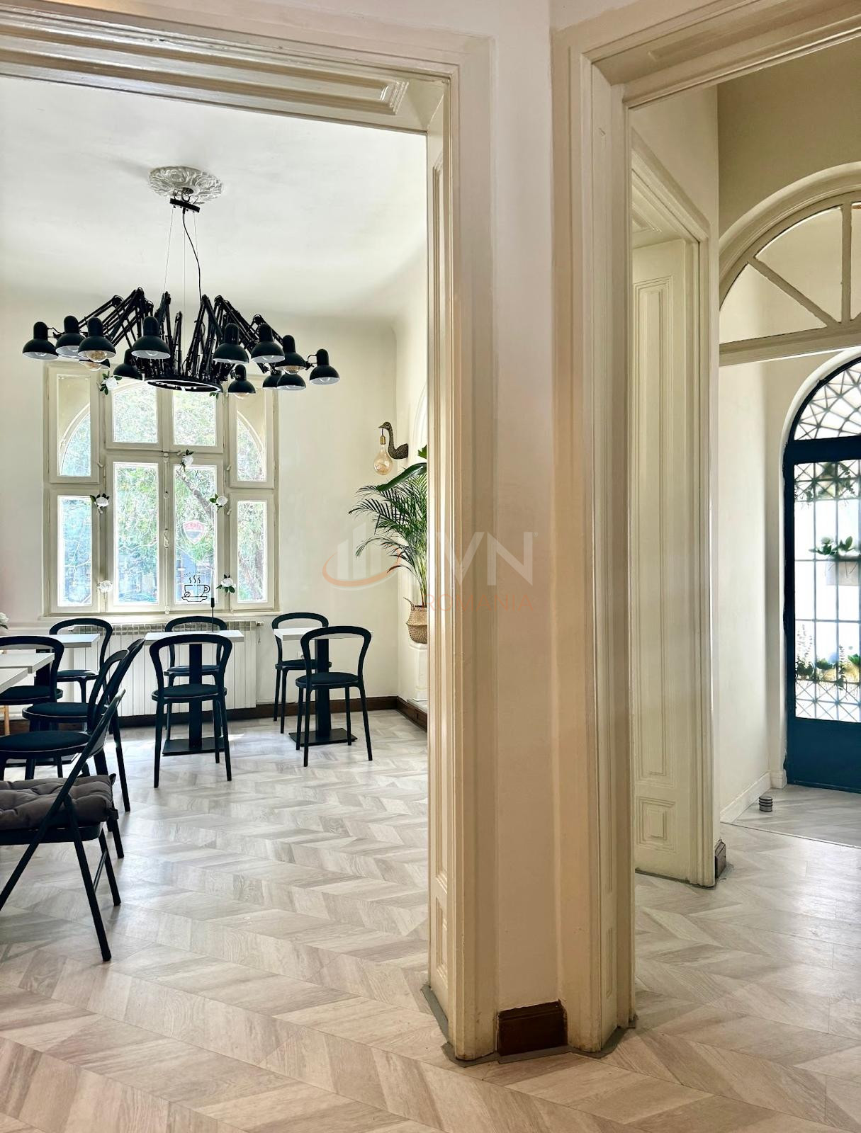 5 camere cu loc parcare exterior inclus Bucuresti/Dorobanti