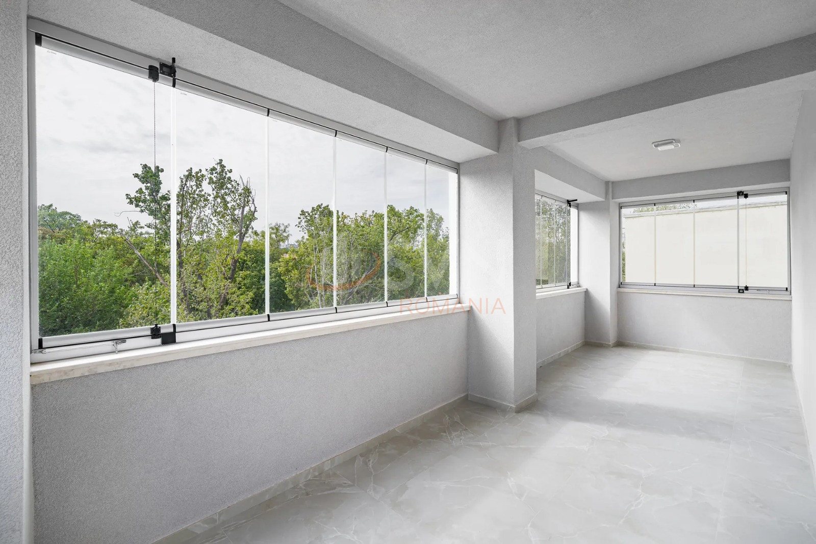 5 camere cu loc parcare exterior inclus Bucuresti/Cismigiu