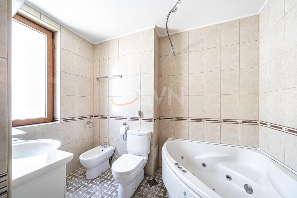 5 camere cu loc parcare subteran inclus Bucuresti/Kiseleff