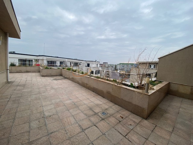 5 camere cu loc parcare subteran inclus Bucuresti/Unirii (s4)