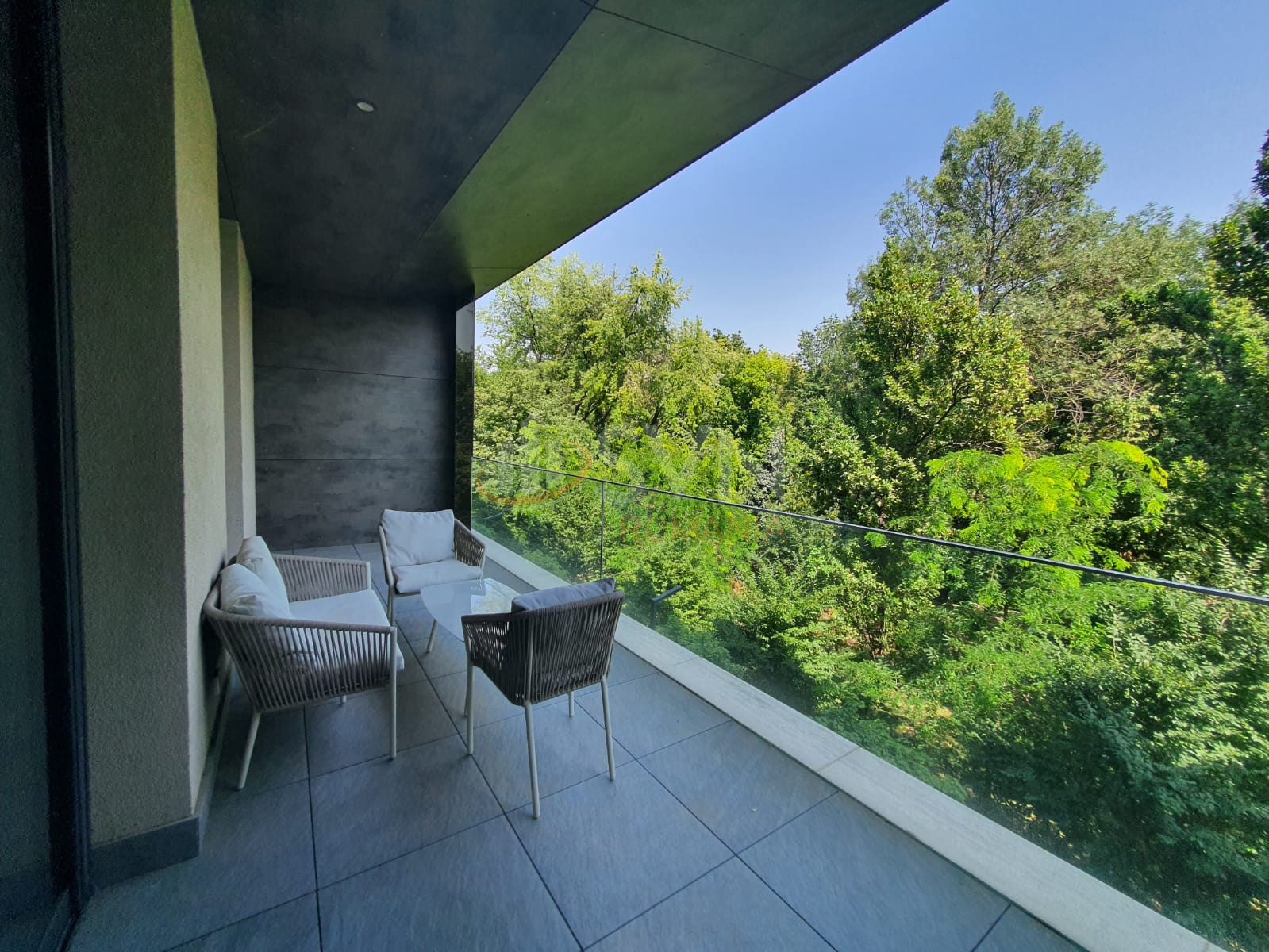 5 camere cu loc parcare subteran inclus Bucuresti/Floreasca